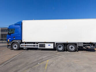 2016-scania-r410-1483257-48947084