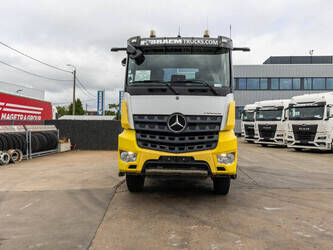 2019-mercedes-benz-arocs-1945-48947186