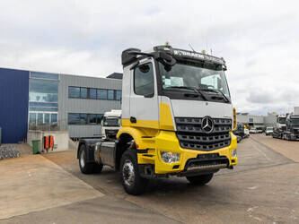 2019-mercedes-benz-arocs-1945-48947187