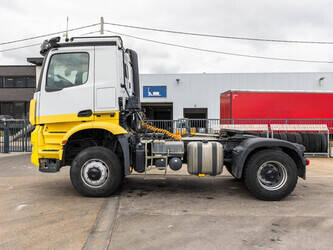 2019-mercedes-benz-arocs-1945-48947192
