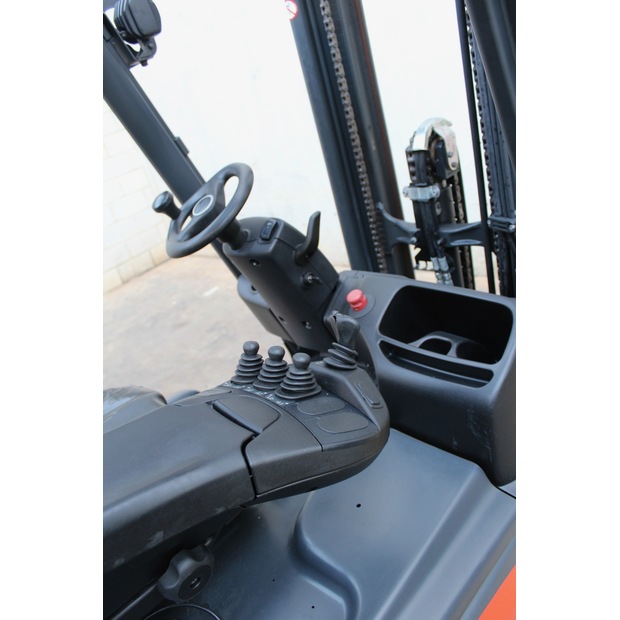 2018 Linde E16C-02-48950784