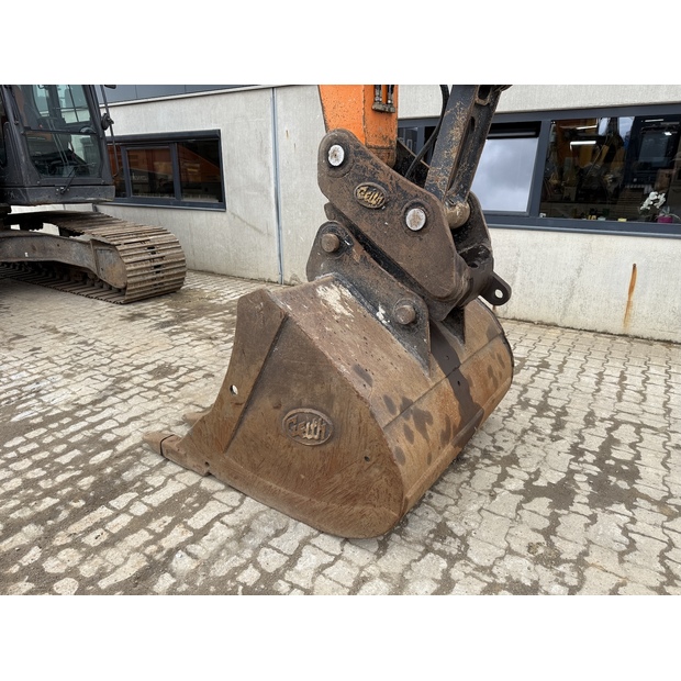 2021 Doosan DX225LC-5-48952079
