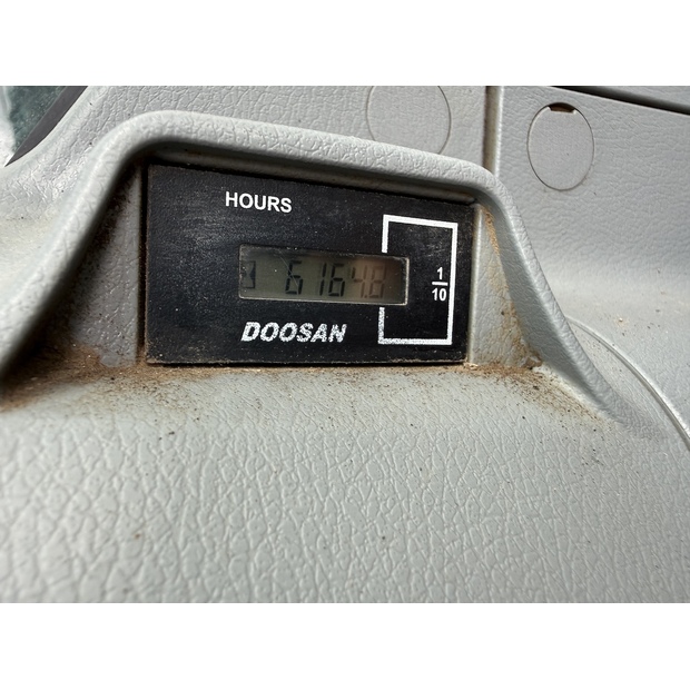 2021 Doosan DX225LC-5-48952081