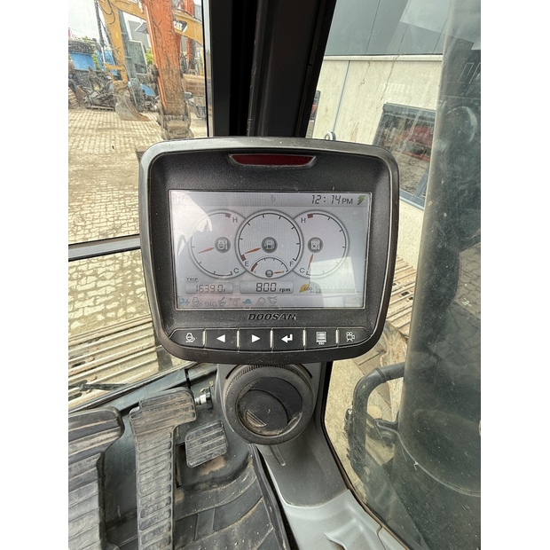 2021 Doosan DX225LC-5-48952086