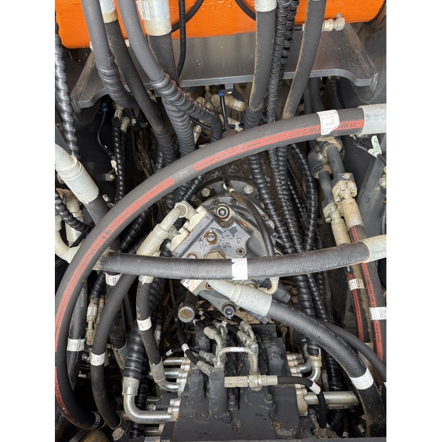 2021 Doosan DX225LC-5-48952102