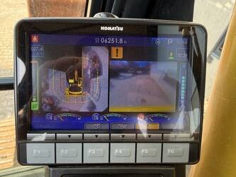 2019-komatsu-pc210lc-11-1483462-48952137