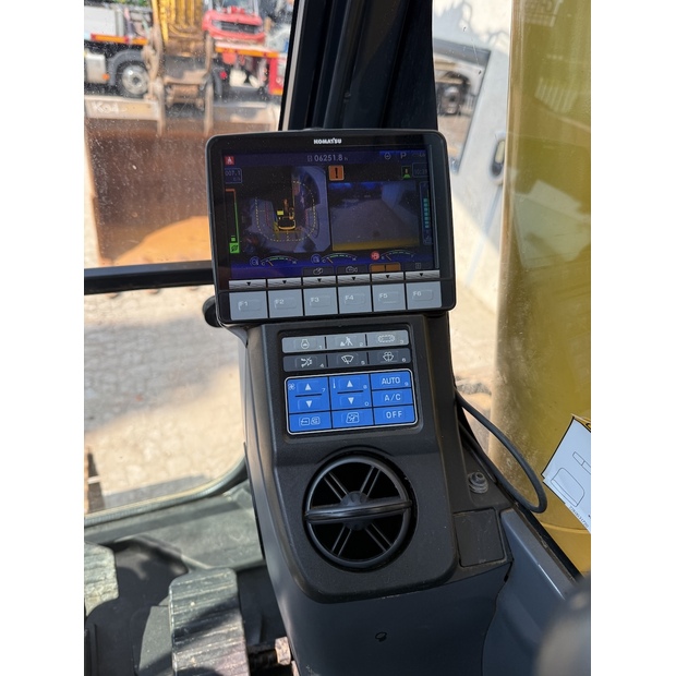 2019 Komatsu PC210LC-11-48952141