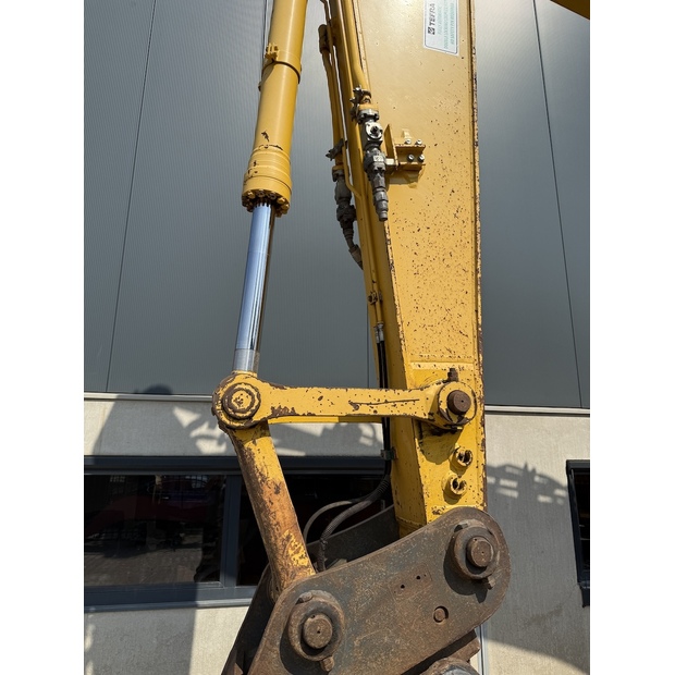 2019 Komatsu PC210LC-11-48952146