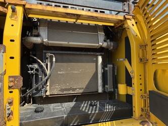 2019-komatsu-pc210lc-11-1483462-48952151