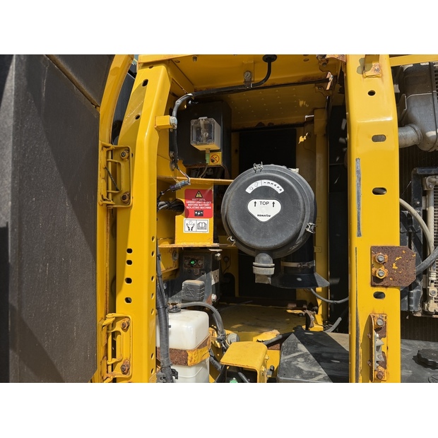2019 Komatsu PC210LC-11-48952152
