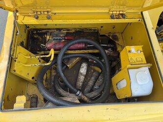 2019-komatsu-pc210lc-11-1483462-48952153