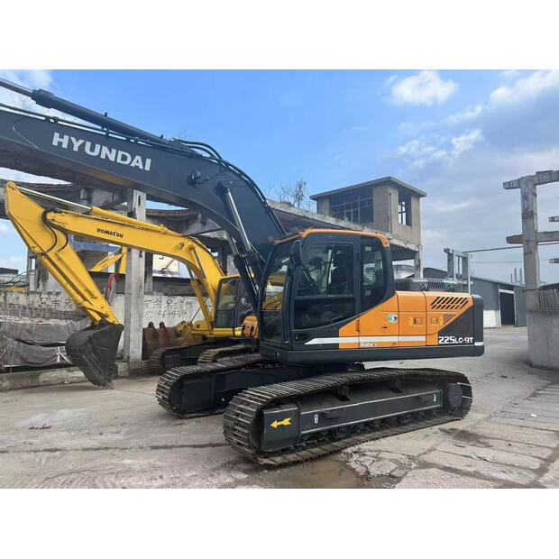 2025 Hyundai R225-9T-48952491