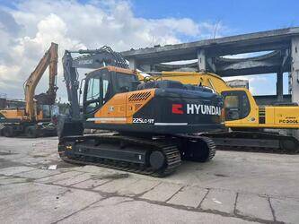 2025-hyundai-r225-9t-48952498