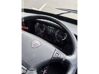 2015-scania-touring-1483108-48952771