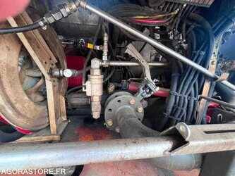 2010-renault-premium-1483477-48952784