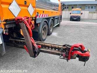 2010-renault-premium-1483477-48952799