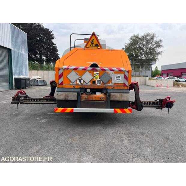 2010 Renault PREMIUM-48952801
