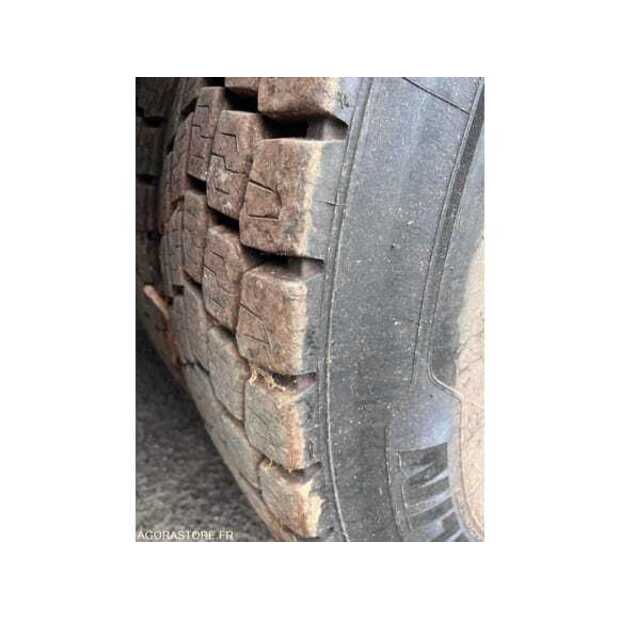 2010 Renault PREMIUM-48952809
