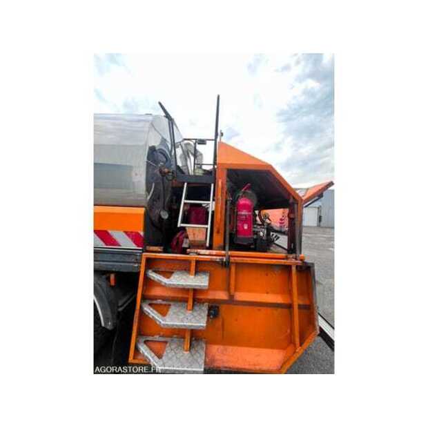 2010 Renault PREMIUM-48952821
