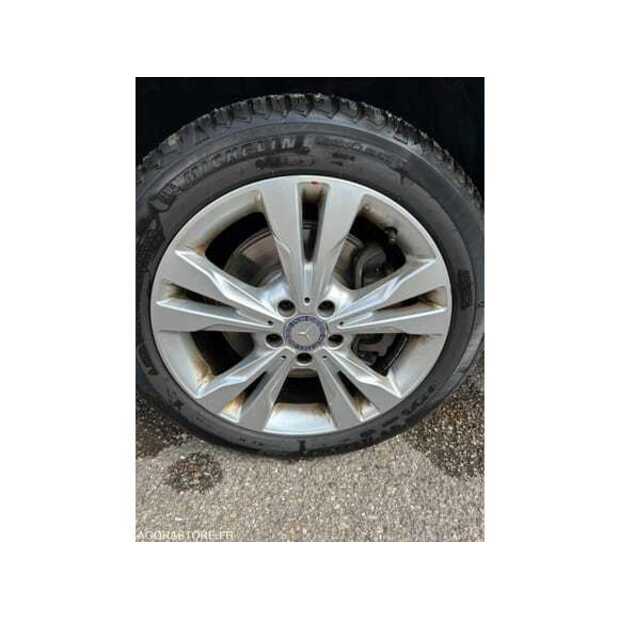 2016 مرسيدس بنز V-Class-48952868