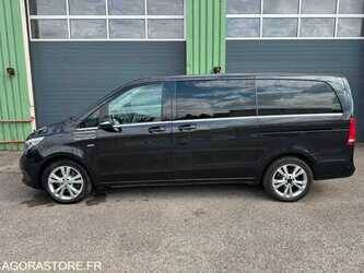 2016-mercedes-benz-v-class-48952875