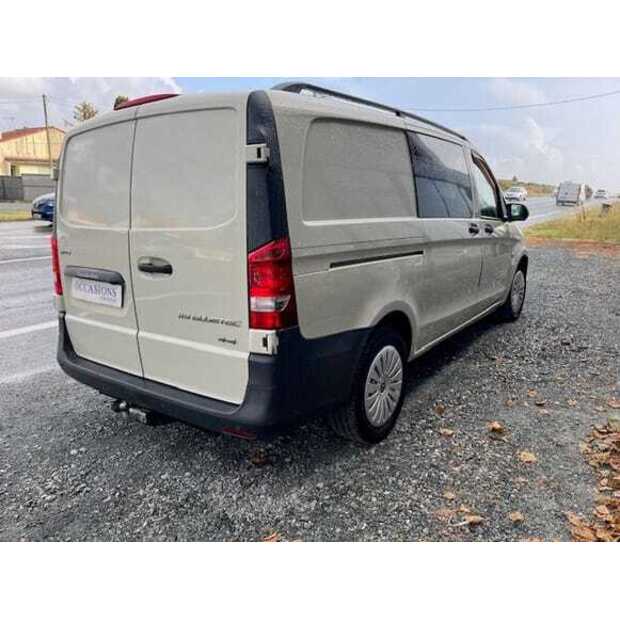 مرسيدس بنز Vito-48952891