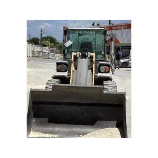 احلامن-48952931