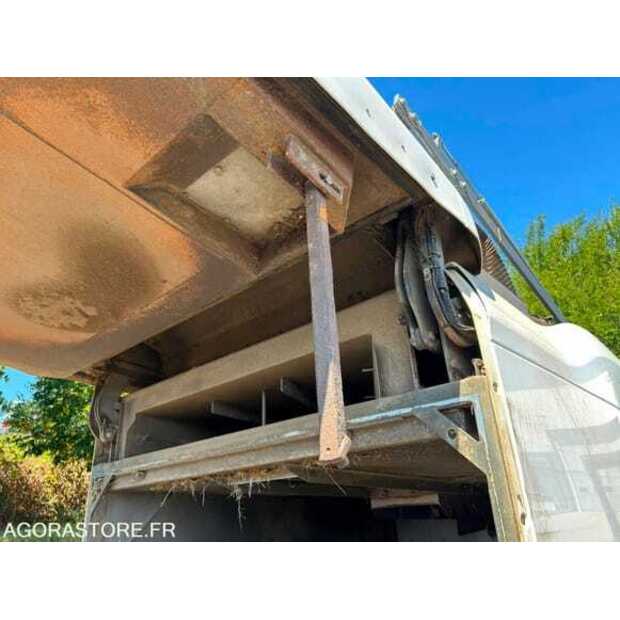 2010 MATHIEU RAVO COMPACT 545-48953156