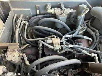 2010-mathieu-ravo-compact-545-48953225