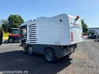 2009-mathieu-ravo-560-s-48953319