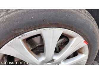 2021-toyota-camry-1483490-48953362