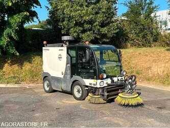 Image for SWEEPERS 2015 JULIUS MC 200 AZURA FLEXE