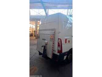 2013-renault-master-1483494-48953482