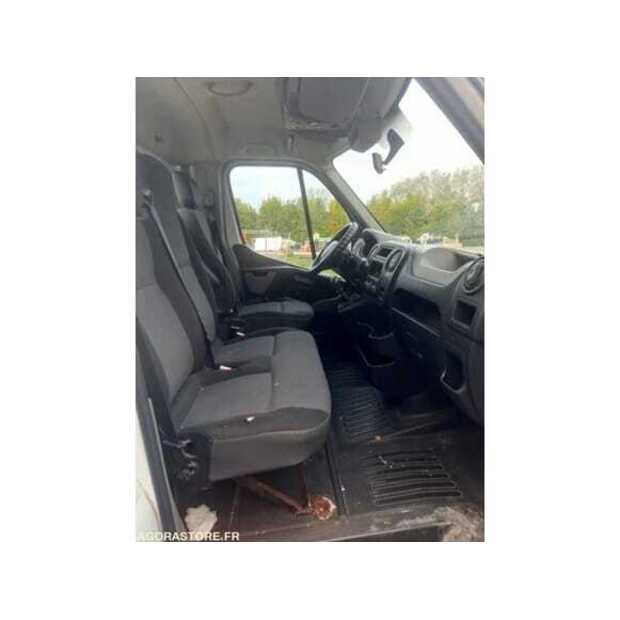 2012 Renault Master-48953514