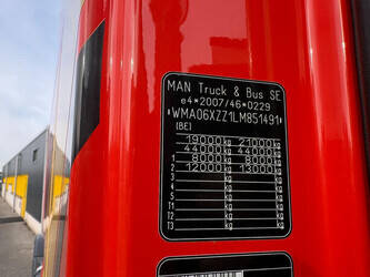 2020-man-tgx-18-470-1483534-48954662