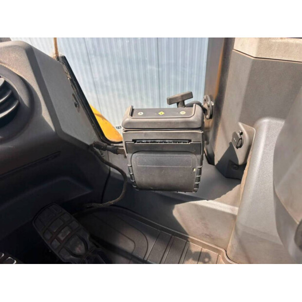 2017 كاتربيلر 962M-48954981