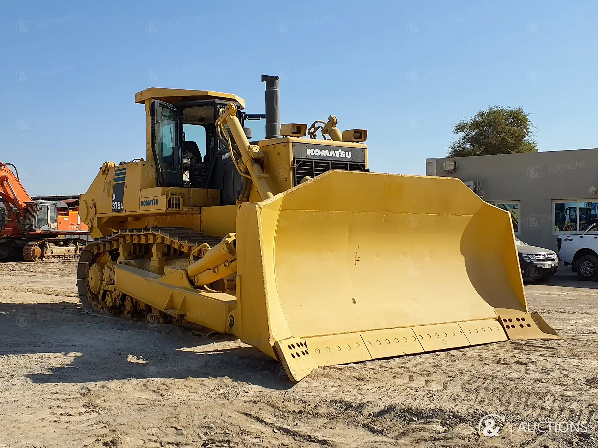 Image for ⁠2009 Komatsu D375A-5