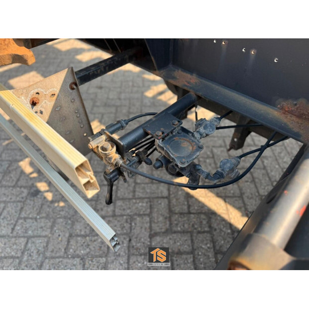 2006 اتش اف ار SB24-48958339