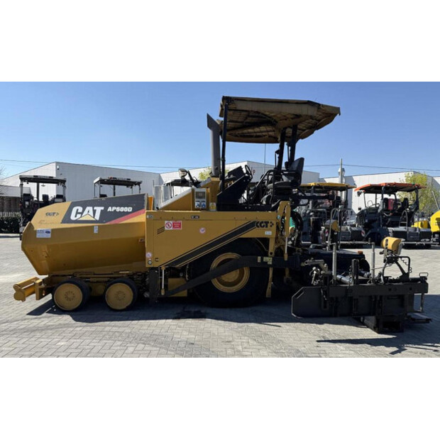 2010 كاتربيلر AP 600D-48958348