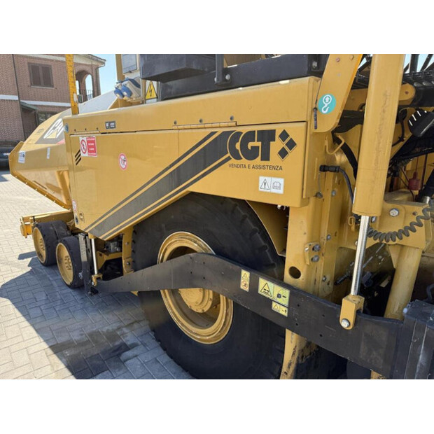 2010 كاتربيلر AP 600D-48958360