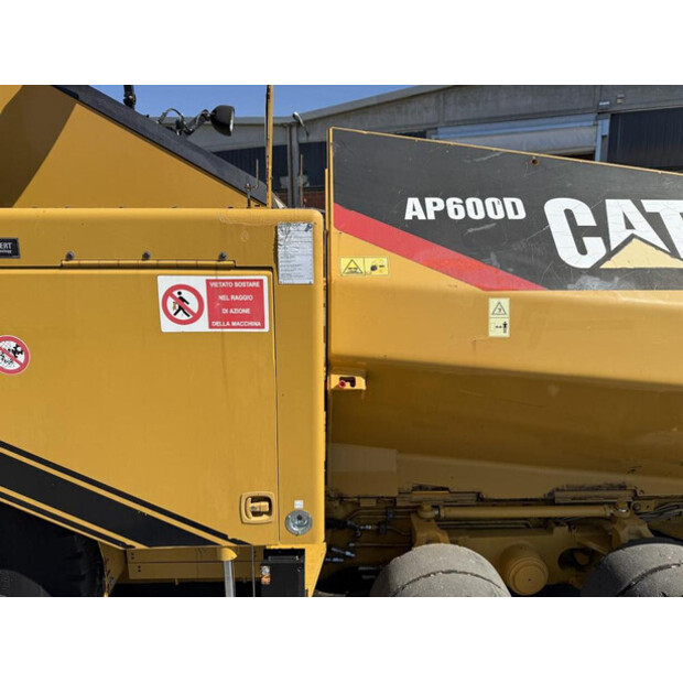 2010 كاتربيلر AP 600D-48958364