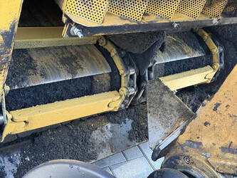 2010-caterpillar-ap-600d-1483566-48958370