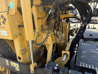 2010-caterpillar-ap-600d-1483566-48958372