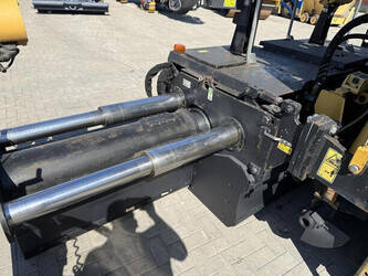 2010-caterpillar-ap-600d-1483566-48958389