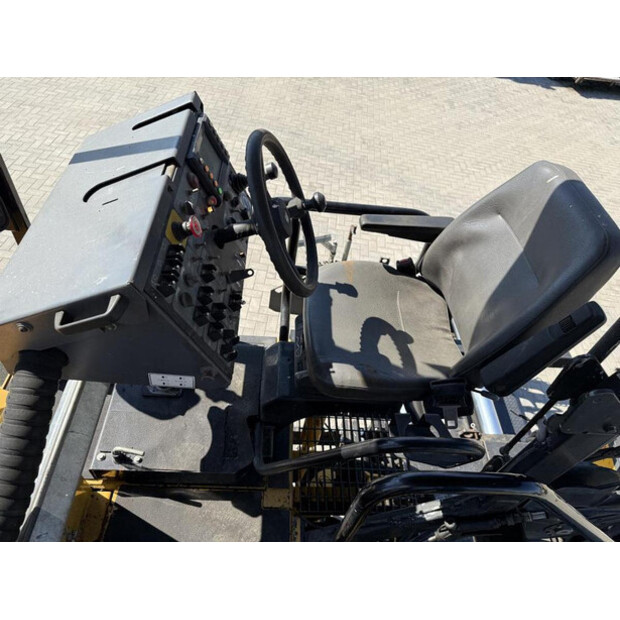 2010 كاتربيلر AP 600D-48958401