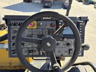 2010-caterpillar-ap-600d-1483566-48958402