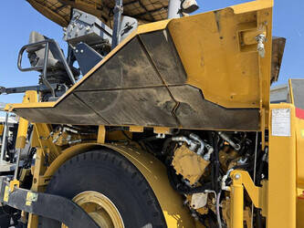 2010-caterpillar-ap-600d-1483566-48958408