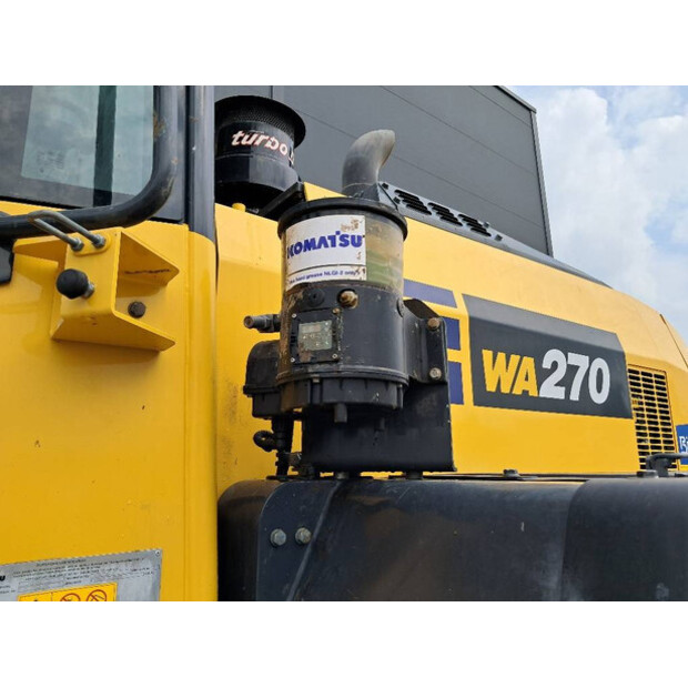 2020 Komatsu WA270-8-48958553
