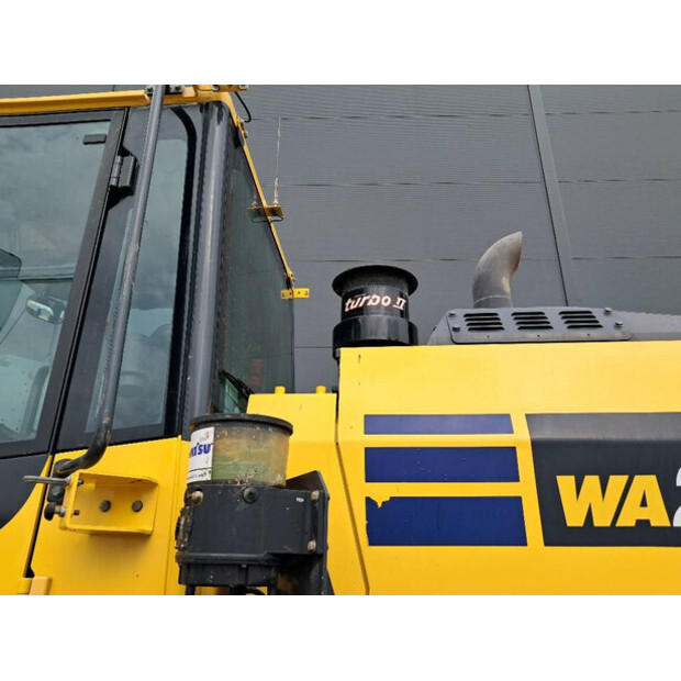 2020 Komatsu WA270-8-48958575
