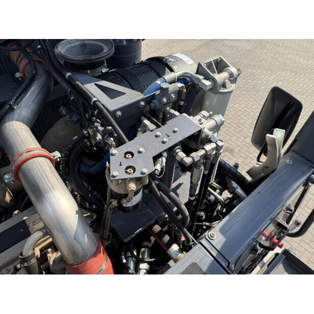 2021 فيرتجين W150CFI-48958620